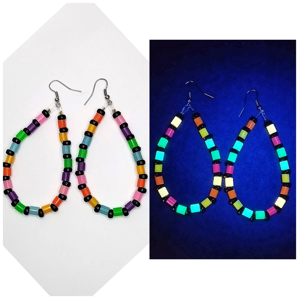 GLOW EARRING